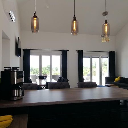 Kaštel Novi Villa Orao מראה חיצוני תמונה