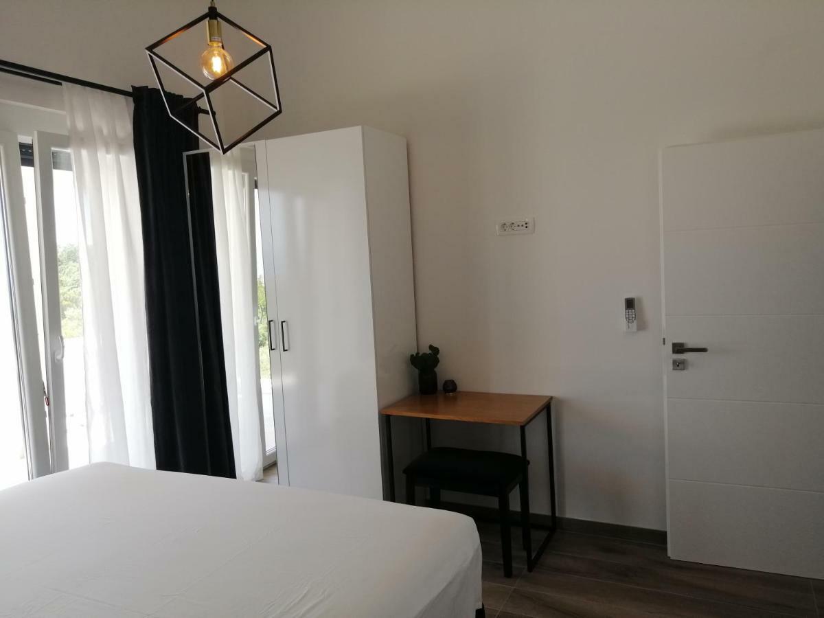 Kaštel Novi Villa Orao מראה חיצוני תמונה