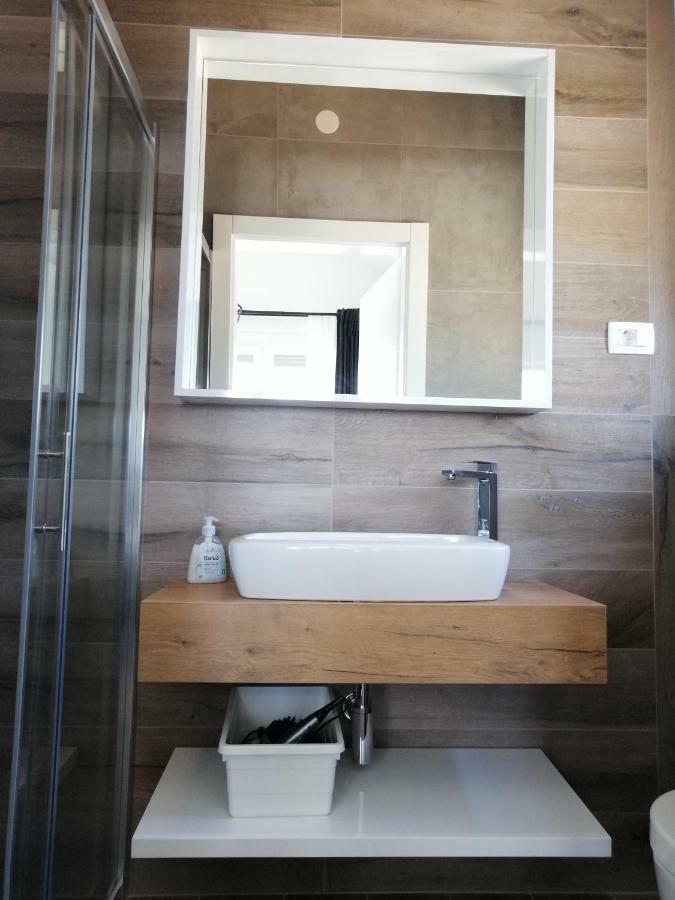 Kaštel Novi Villa Orao מראה חיצוני תמונה