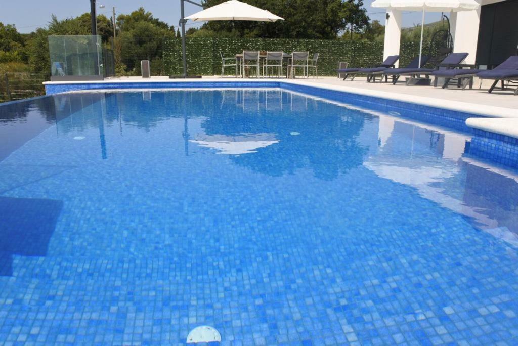 Kaštel Novi Villa Orao מראה חיצוני תמונה