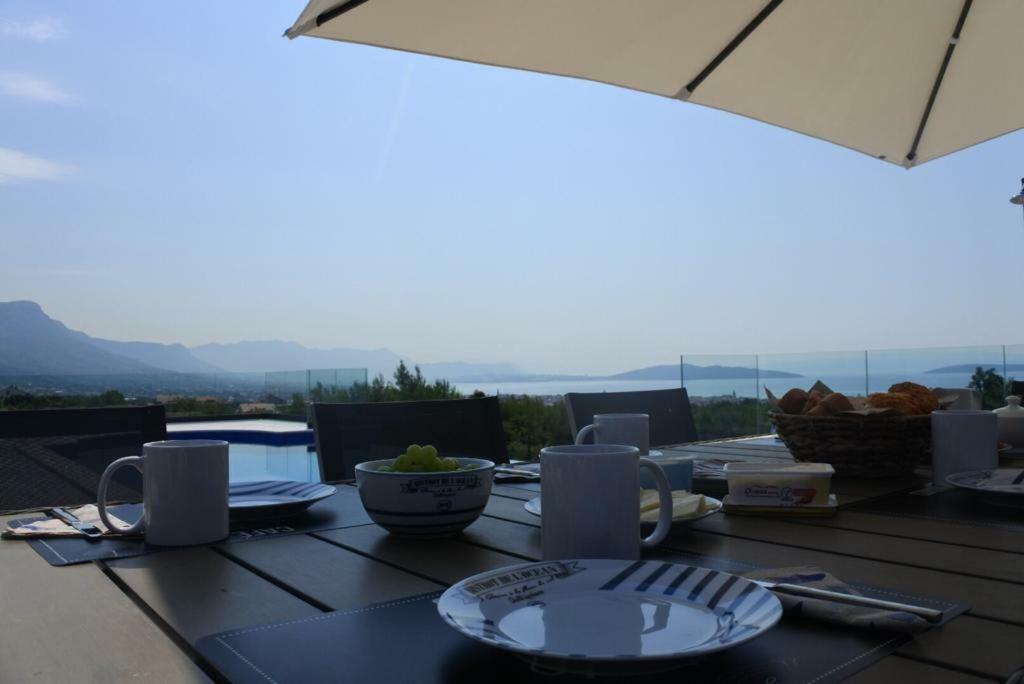 Kaštel Novi Villa Orao מראה חיצוני תמונה