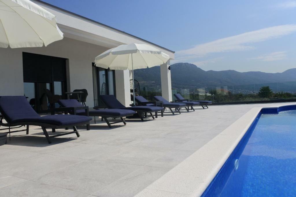 Kaštel Novi Villa Orao מראה חיצוני תמונה