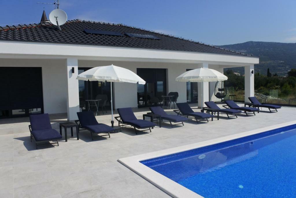 Kaštel Novi Villa Orao מראה חיצוני תמונה